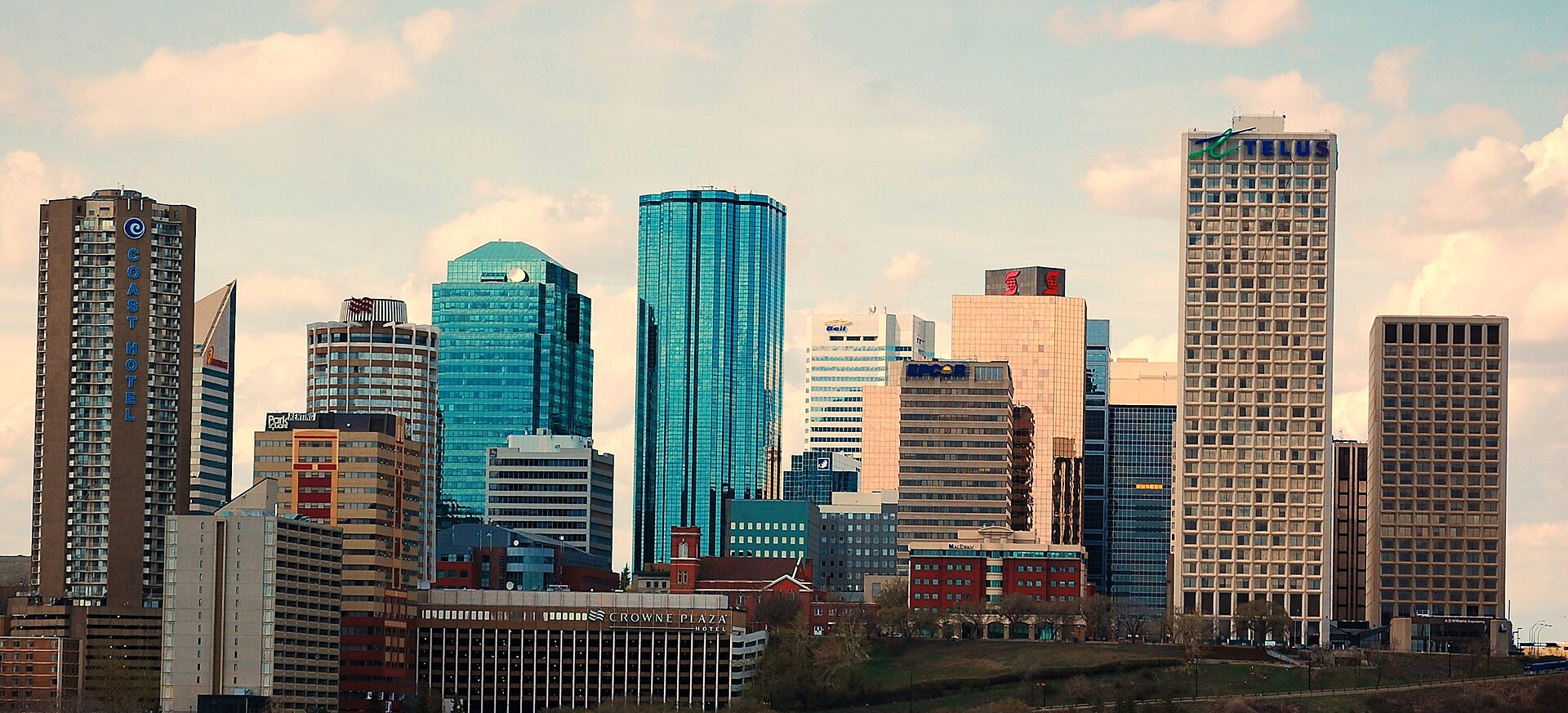 Edmonton skyline, Alberta, Canada
